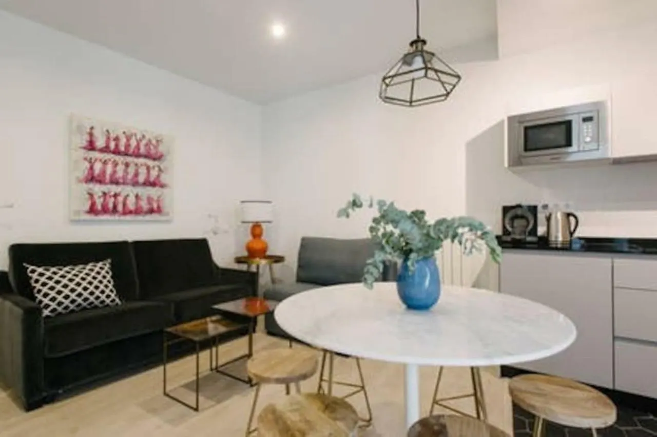 Apartamentos RG Suites Plaza del Salvador Sevilla España
